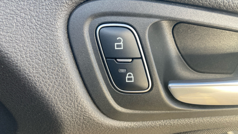 Ford Focus 1.0 EcoBoost 125 Titanium 5dr Petrol Hatchback